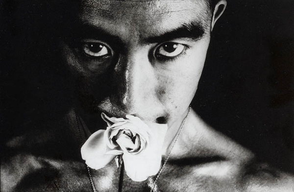  . : Eikoh Hosoe, 1933 