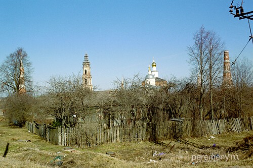 Задворки Старо-Голутвина монастыря