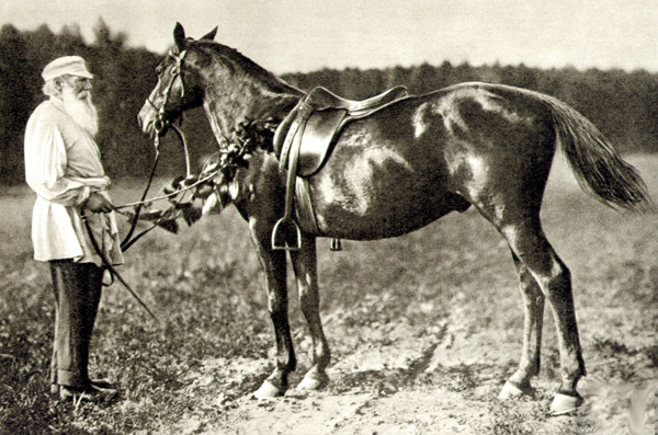 Лев Толстой со своим любимым коньком Делиром