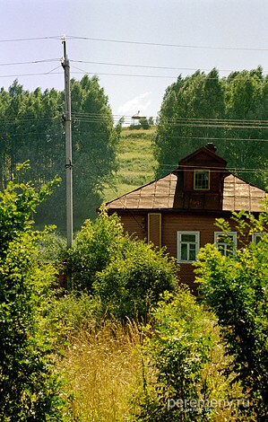Шемякина гора. На ней когда-то была крепость, в которой братья Василий Косой и Дмитрий Шемяка отсиделись зимой 1433-1434 годов, когда москвичи жгли посады Галича