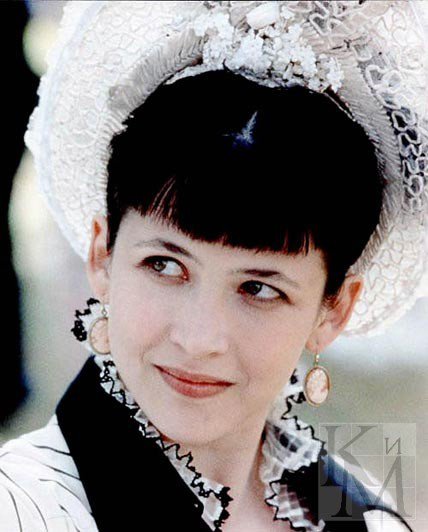 Софи Марсо в фильме Бернарда Роуза «Анна Каренина». 1997