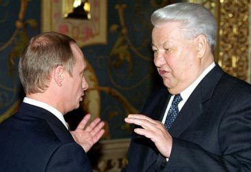 Борис Ельцин и Владимир Путин (первый и последний президенты страны)