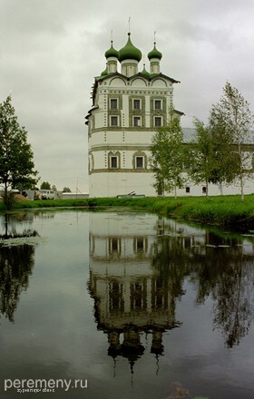 Николо-Вяжищский монастырь. Здесь лежат мощи святителя Евфимия II