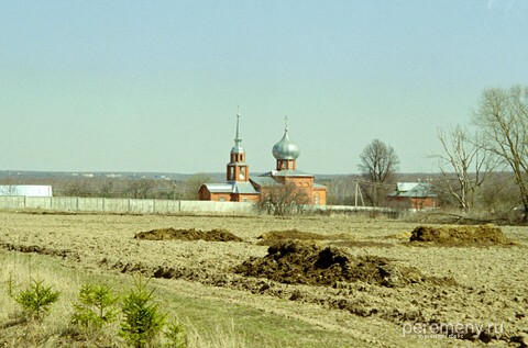 Монастырь в Колюпанове. В Казанском храме мощи блаженной Евфросинии