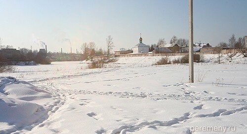 Свято-Духов монастырь от того мыса, к которому причалил гроб Иакова Боровичского