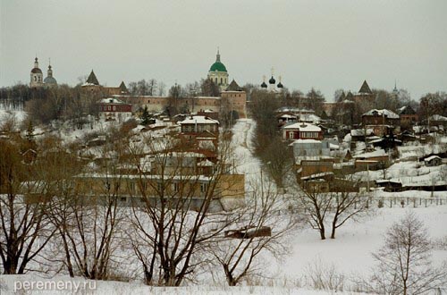 Зарайский кремль с моста через реку Осетр