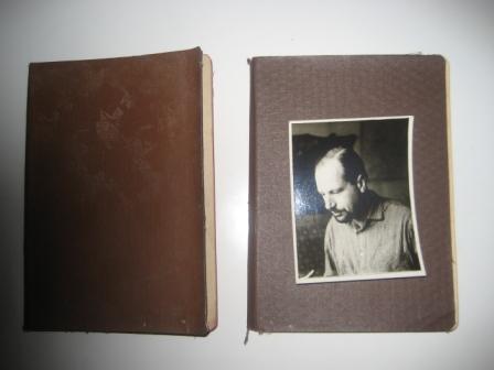 Николай Козаков (на фото) и его дневник (две из множества тетрадей)