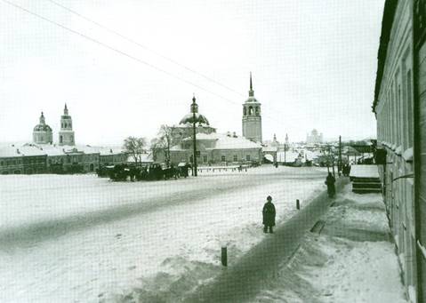 С.Лобовиков. Старая Вятка  (ул.Воскресенская, ныне ул.Ленина).