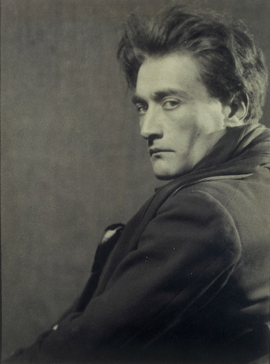 Антонен Арто в 1926-27 гг., фото Мана Рея