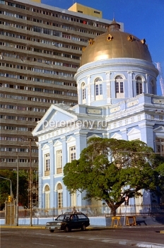 Русский храм в Джакарте. Фото: Аркадий Колыбалов